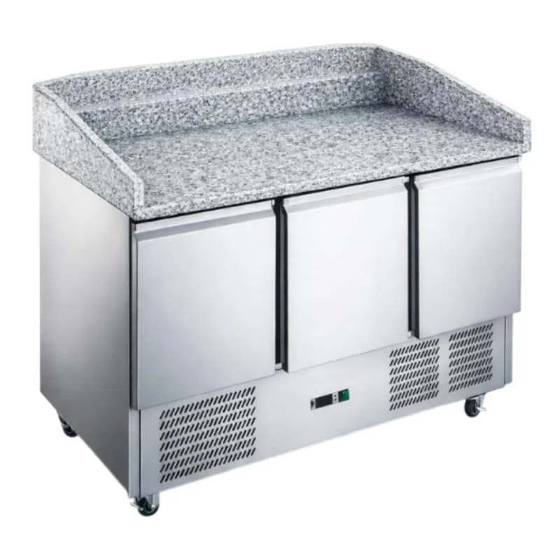 GN 1/1 R290 - Mesa de pizza refrigerada de 3 puertas de granito, 1400 mm, 368 L, con respaldo