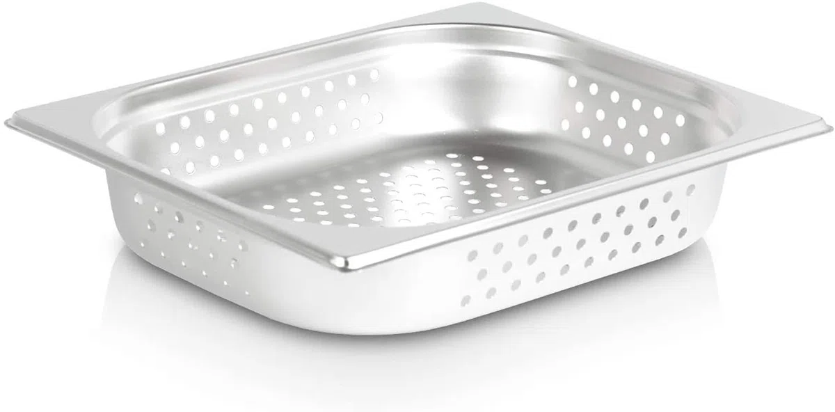 Recipiente GN 1/2 65 mm con perforaciones de 6 mm, de acero inoxidable - Dimensiones: 325 x 265 x 65 mm – ideal para cocinar con Chafing Dish o Bain Marie (0,6 mm de grosor)